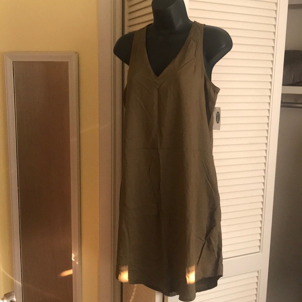 Old navy dress, size S, NWT